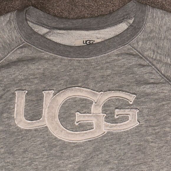 Ugg Fuzzy Logo Sweatshirt! - Picture 4 of 8